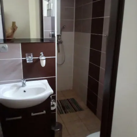 Nyaraló Kamenec Thermal Kamenec *